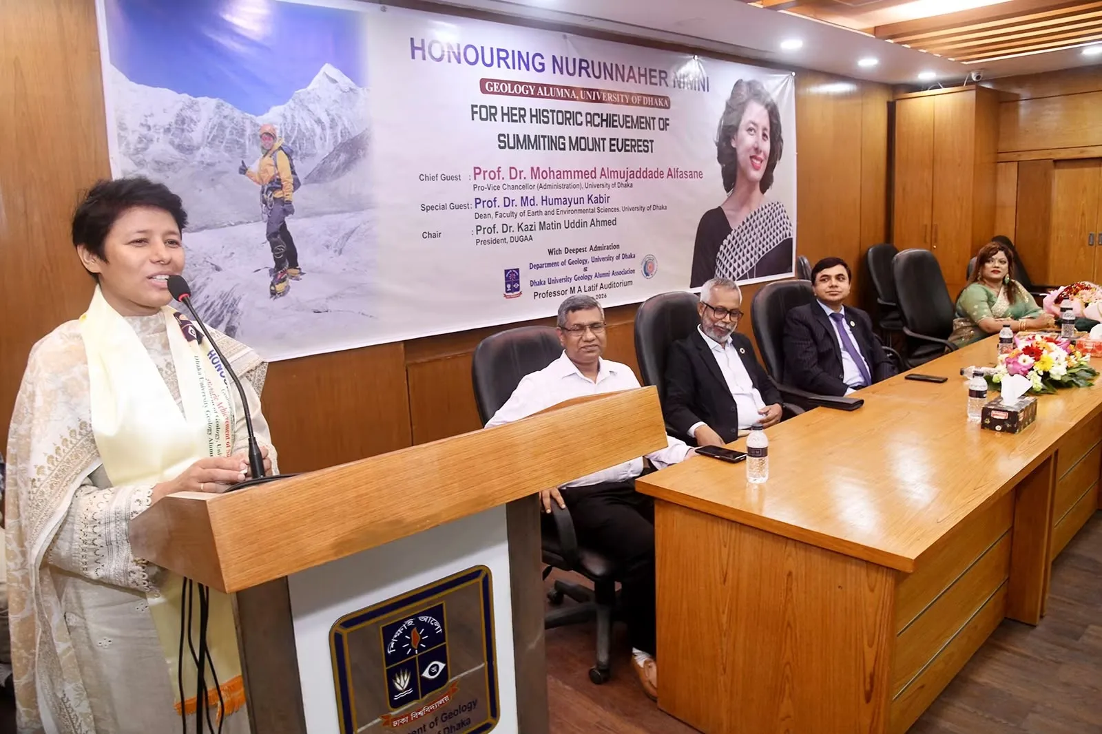 এভারেস্ট জয়ী ঢাবির নুরুন্নাহার নিম্নিকে সংবর্ধনা, বাংলাদেশের পর্বতারোহণে নতুন অনুপ্রেরণা — ছবি 3